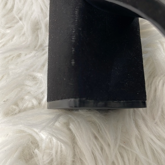 LULUS Ellarose Black Suede Ankle Strap Chunky Heels Size 8.5 NEW - Picture 12 of 16